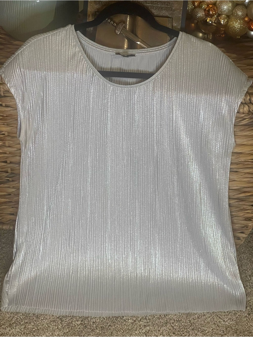 Women's Metallic Silver Short Sleeve Crewneck Tee
